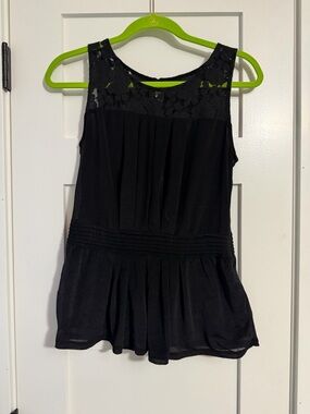 Worthington Black Lace Yoke Pleated Peplum Top